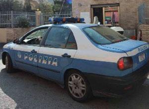 Tenta il furto indossando due tute e due paia di pantaloni