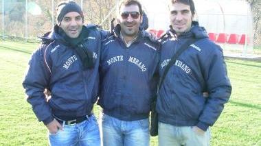 <b>SORRIDENTE</b> Guido Bernacchi al centro con due sportivi