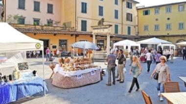 Chiude dopo 18 anni il mercatino della Zucca Barucca