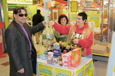 Cibarie in dono alla colletta alimentare 
