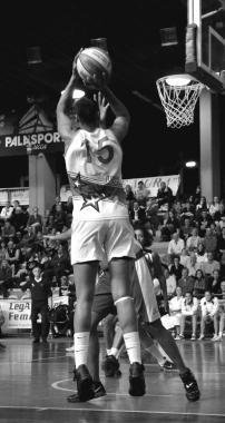 Shamela Hampton al tiro (foto Vasco Favilla)   
