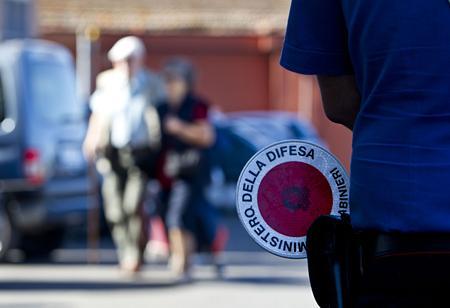 Presi gli scippatori delle anziane "Ci spiace, siamo senza lavoro"