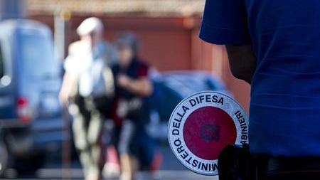 Presi gli scippatori delle anziane "Ci spiace, siamo senza lavoro"