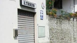 L’edicola di Popiglio chiusa