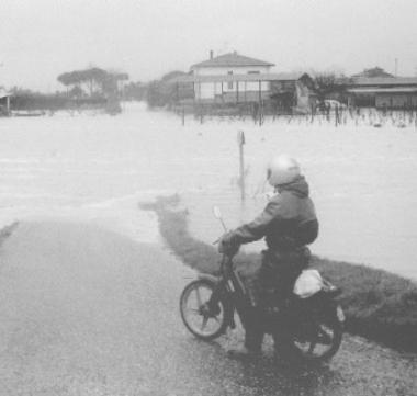 Un libro sull'alluvione del Serchio nel Natale 2009 ricco di immagini inedite