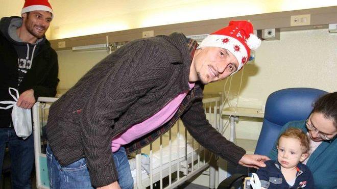 La Reggiana regala sorrisi e doni ai bimbi ricoverati in pediatria 