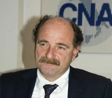 <b>DIRETTORE CNA.</b> Marco Valtriani &egrave; indagato per truffa         