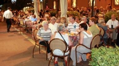 Avanzata dei laziali nelle camere degli hotel