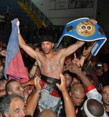Pagliara portato in trionfo lo scorso 22 luglio 