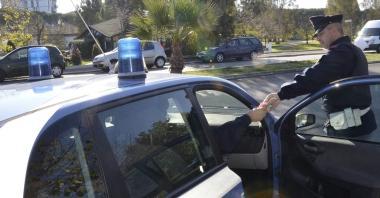 La polizia impegnata in controlli 