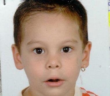 PER GABRIEL!! Alla nostra piccola peste Gabriel tantissimi auguri di buon compleanno i tuoi fratelli, ...