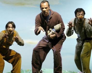 Un momento dello spettacolo in calendario al Teatro Verdi di S. Croce 