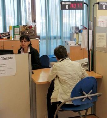 Uno sportello dellAsl 