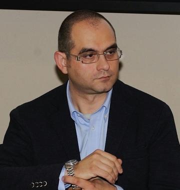 <b>REGIONE.</b> Lassessore ai trasporti Luca Ceccobao torna a fare pressing su Trenitalia per salvare le stazioni intermedie 