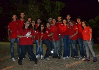 <b>VOLONTARI </b>Il gruppo dei Pionieri della Cri scende in piazza per informare  