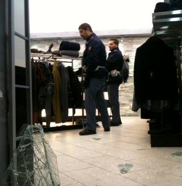 Il sopralluogo della polizia