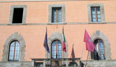 Procura, blitz in Comune per il regolamento