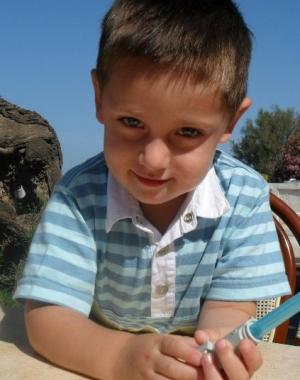 BACI A JULIAN!!
