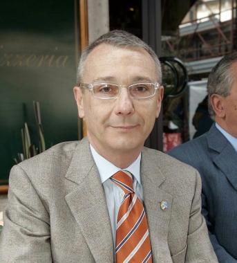 Il medico Giuseppe Fiore 