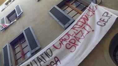 Il palazzo in via La Pergola