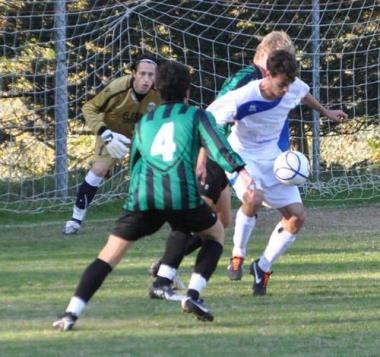 Un momento della partita tra Guardistallo Montescudaio e Staggia 