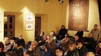 La riunione di Mulazzo per presentare i danni. A lato l’avvocato Valettini