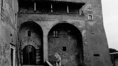 <strong>EX GRANAI</strong> della Fortezza Orsini oggi elegante sede di mostre