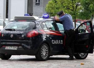 I carabinieri indagano sull’incendio doloso in via Pisa