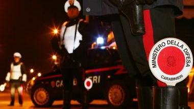 Un controllo notturno dei carabinieri