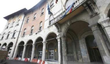Manovra Monti, abolizione delle giunte provinciali. Pieroni: “Via la politica, si lascia la burocrazia”