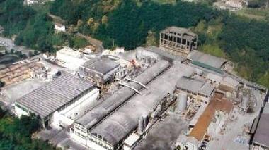 Una veduta dall’alto della cartiera Smurfit
