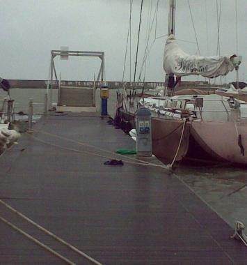 <b>IL DANNO.</b> Il pontile numero 9 alla Viareggio porto 