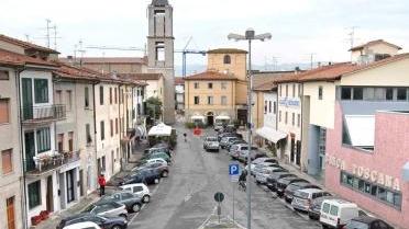 Piazza IV novembre sarà illuminata per le feste Tra le iniziative in programma torna Babbo Natale, grazie ai Giganti