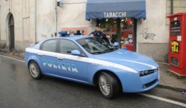 Armati di sciabola minacciano di morte un ragazzo di 21 anni