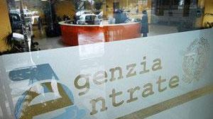 Dipendenti dell'Agenzia delle entrate a processo per assenteismo