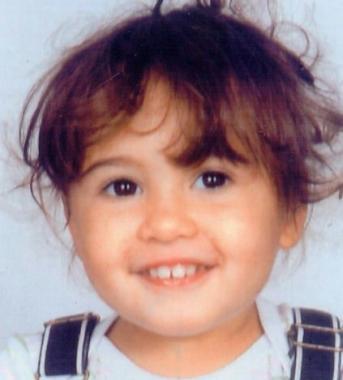 BACI PER AZZURRA! La dolcissima Azzurra oggi compie due anni. In questo giorno speciale le fanno ...