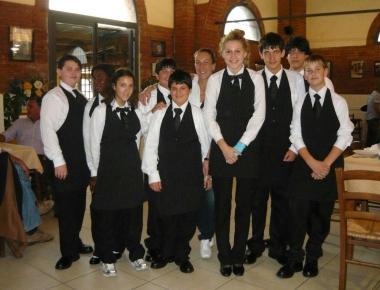 <b>ALLOPERA </b>I ragazzi dellenogastronomico 