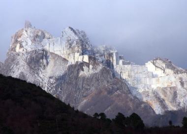 <b>CAVE.</b> Il monte Altissimo 