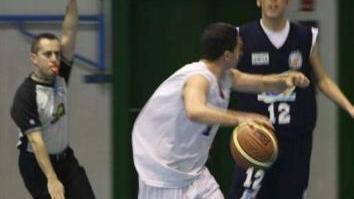 Una gara di basket: inizio in salita per la Spintermar