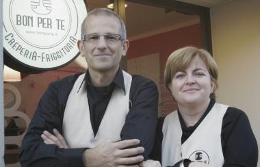 Franco Bessi, titolare di Bon per te, insieme alla moglie 