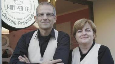Franco Bessi, titolare di “Bon per te”, insieme alla moglie