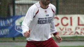 <b>L’ALTRO TOSI.</b> Francesco Tosi in azione: oggi, insieme al fratello Federico, sarà assente anche lui