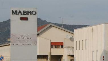<b>MABRO</b> Lo stabilimento di via Senese e il sindaco Emilio Bonifazi