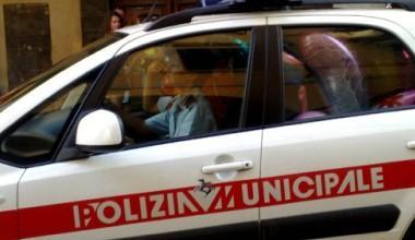Non serve un permesso per il volantinaggio, polemica tra Italia-Cuba e vigili