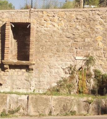 <b>LA NICCHIA </b>La scultura realizzata dagli studenti finir&agrave; alla Fontanella 