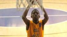 Diop Boubacar dell’under 15 a canestro