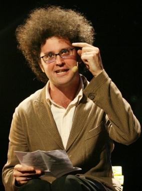 <b>LATTORE</b> Simone Cristicchi 