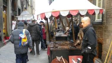Mercatini nel centro storico e in piazza Napoleone